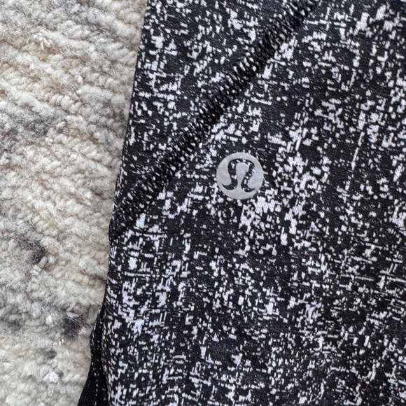 EUC Lululemon Size 8 Inspire TightII Power Luxtreme Leggings 26” Suited Jacquard - Picture 7 of 9